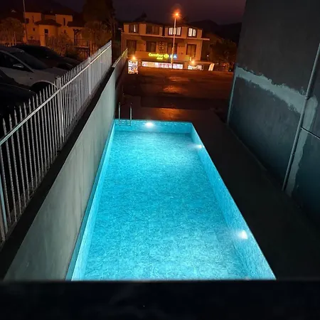 Azra 3 Kisilik Havuzlu Luex Apartamento